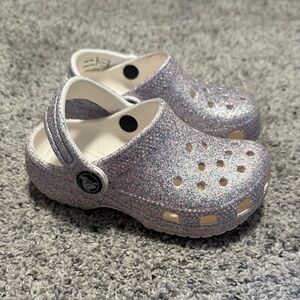 Toddler Glitter Crocs Sandals
